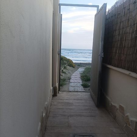 Casa Roberto Beach Torvaianica Exterior foto